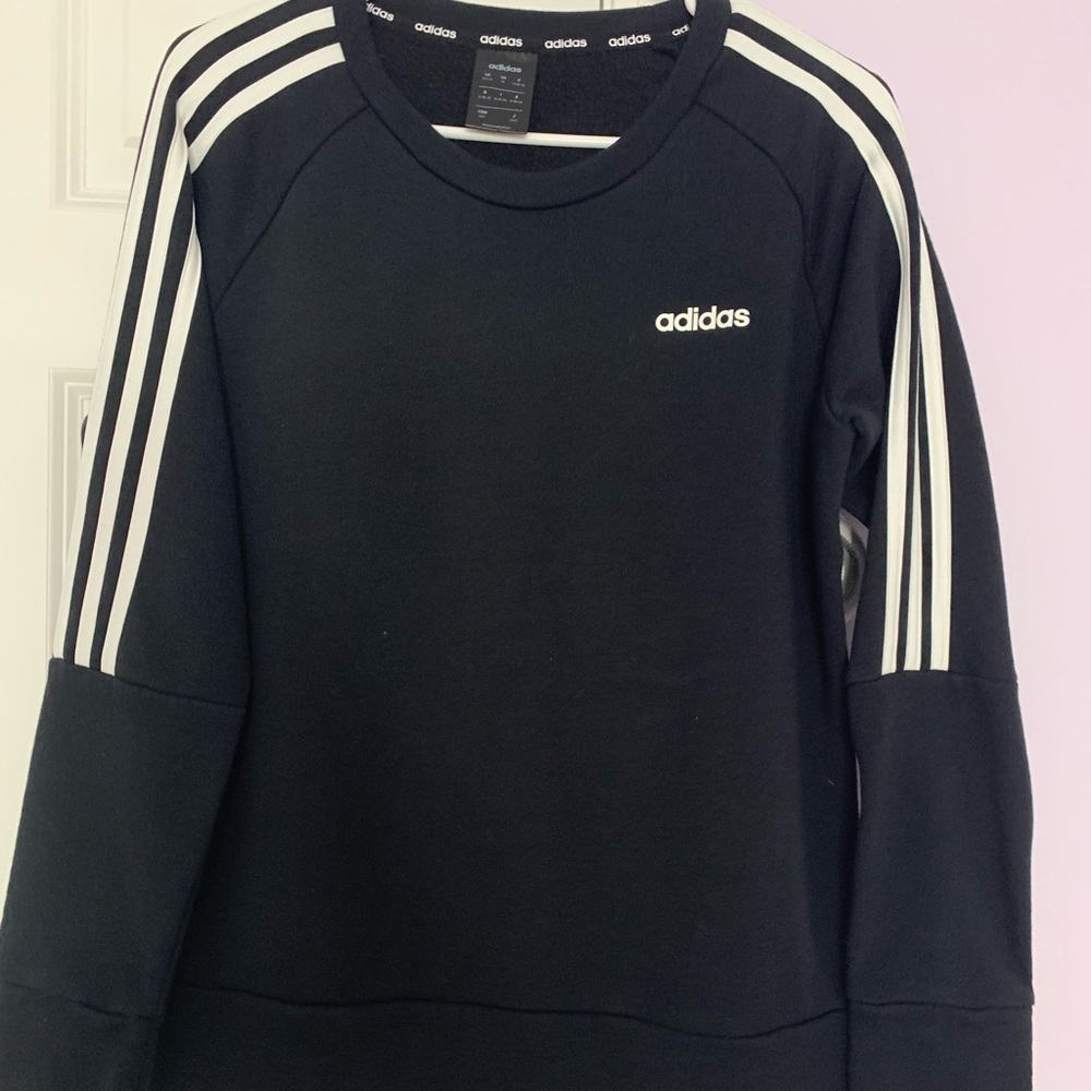 NWOT adidas pullover sweatshirt